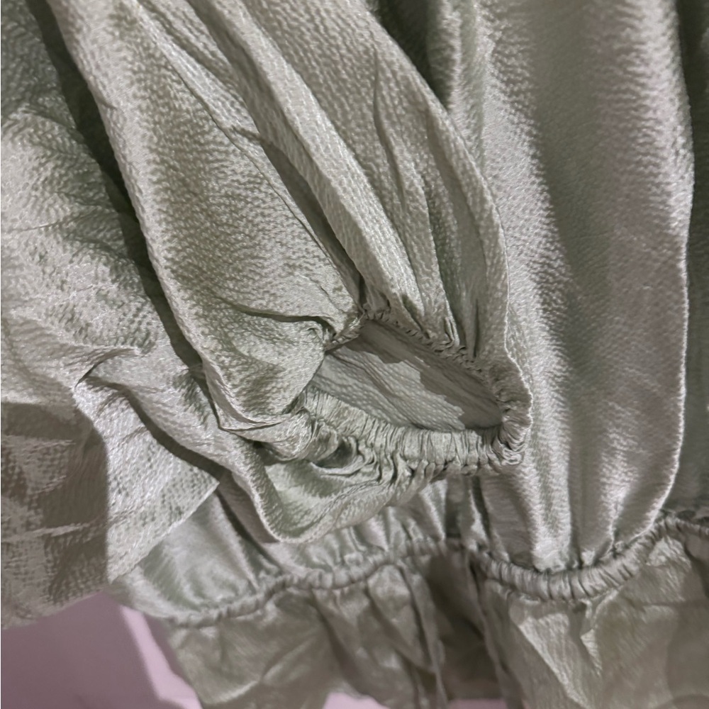 Roller Rabbit 100% Silk Peasant Top Size Large - Picture 7 of 12